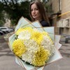 11 белых и желтых хризантем Магнум